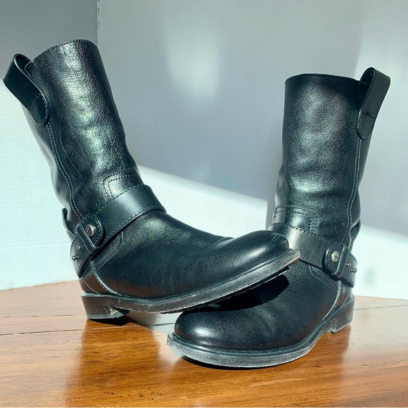 JIMMY CHOO MEN'S BLACK PEBBLED LEATHER MOTORCYCLE BOOTS